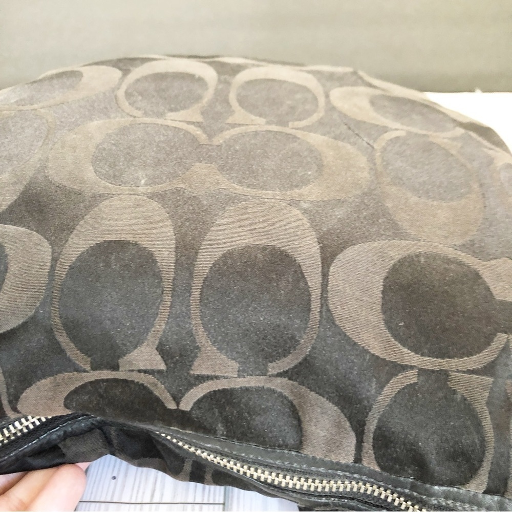 Coach Handbag - Picture 5 of 16